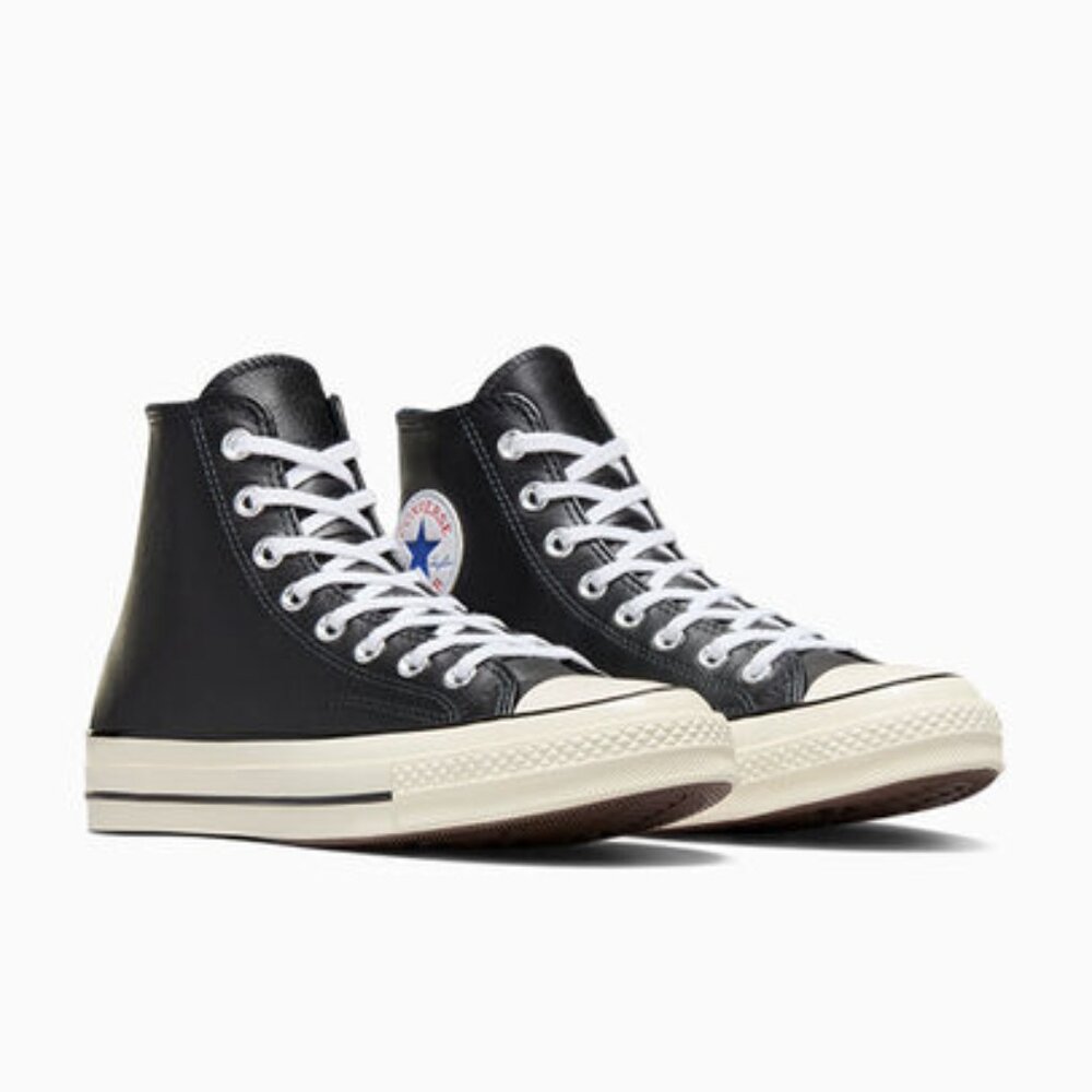 Converse Chuck 70 Leather unisex high top shoe in black
